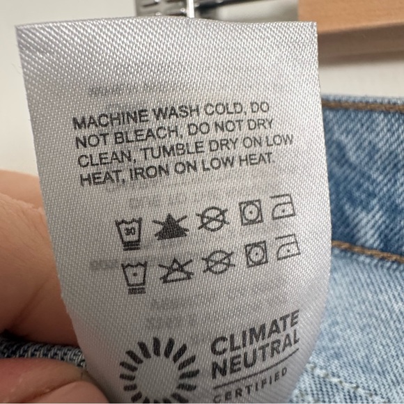 Reformation Wilder High Rise Wide Leg Cropped Light Blue Denim Jeans Size 30 - Picture 7 of 12